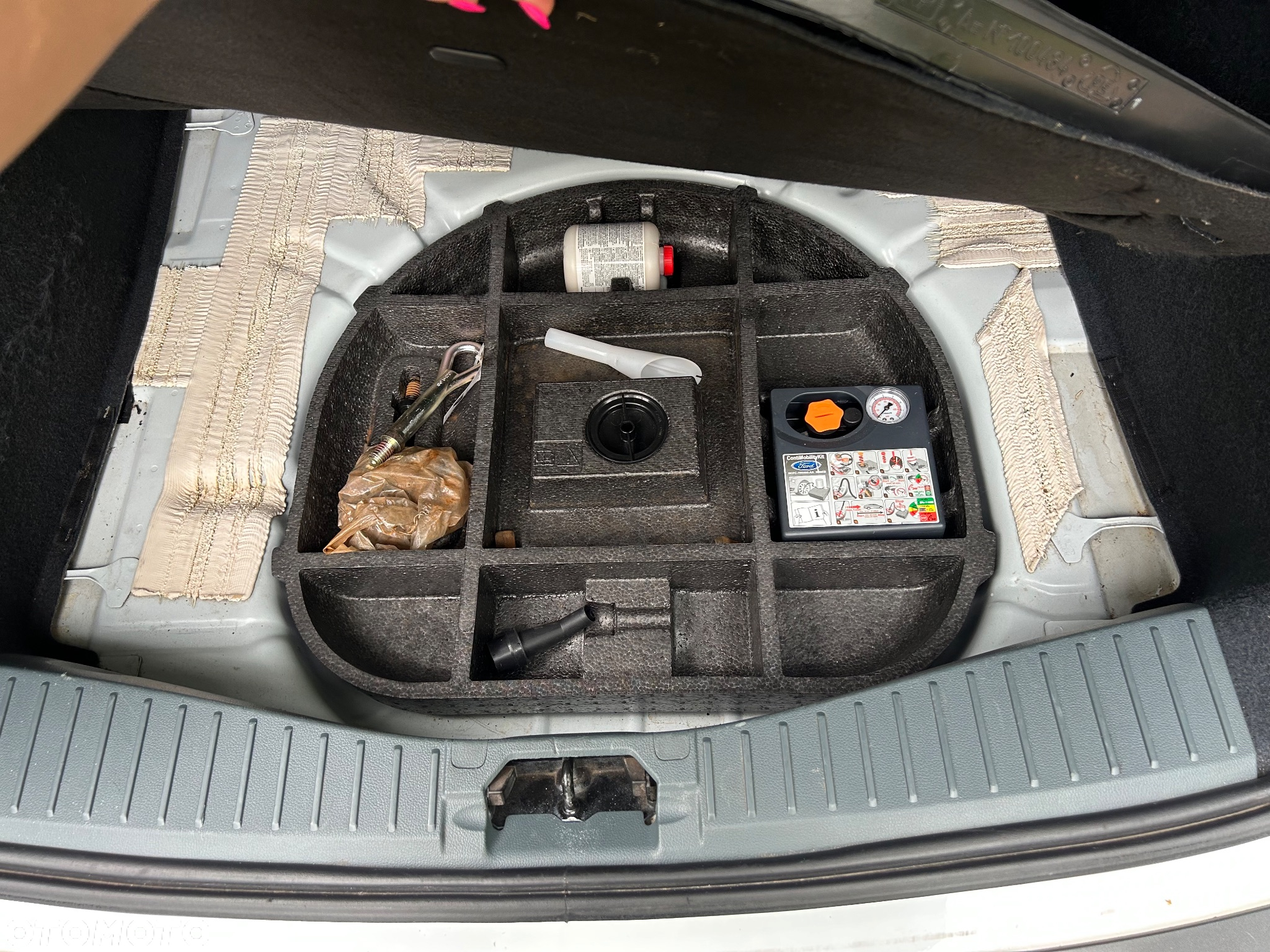 Ford C-MAX 1.0 EcoBoost Start-Stopp-System Ambiente - 17