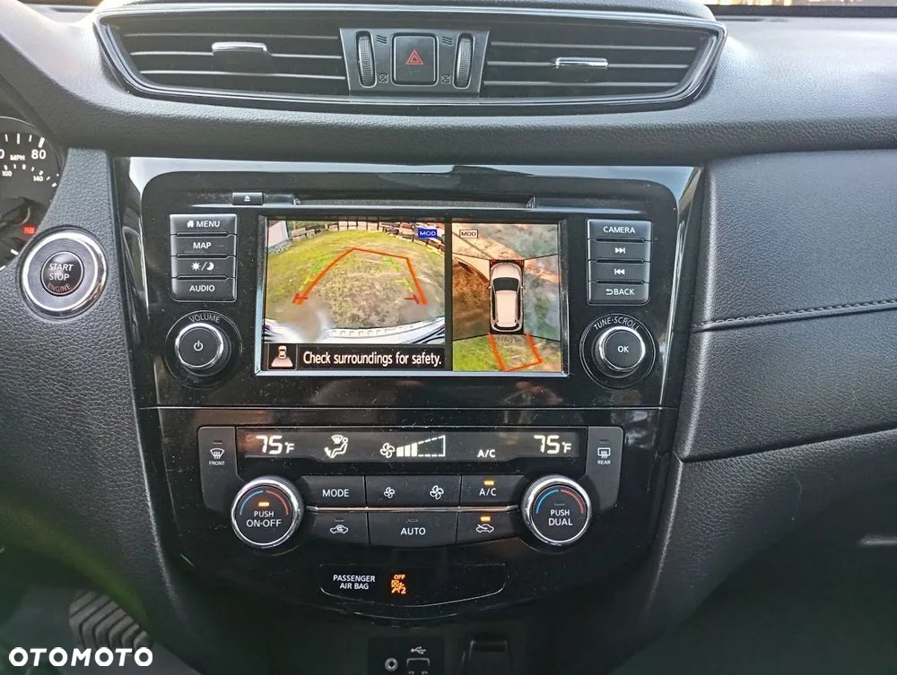 Nissan Rogue - 18