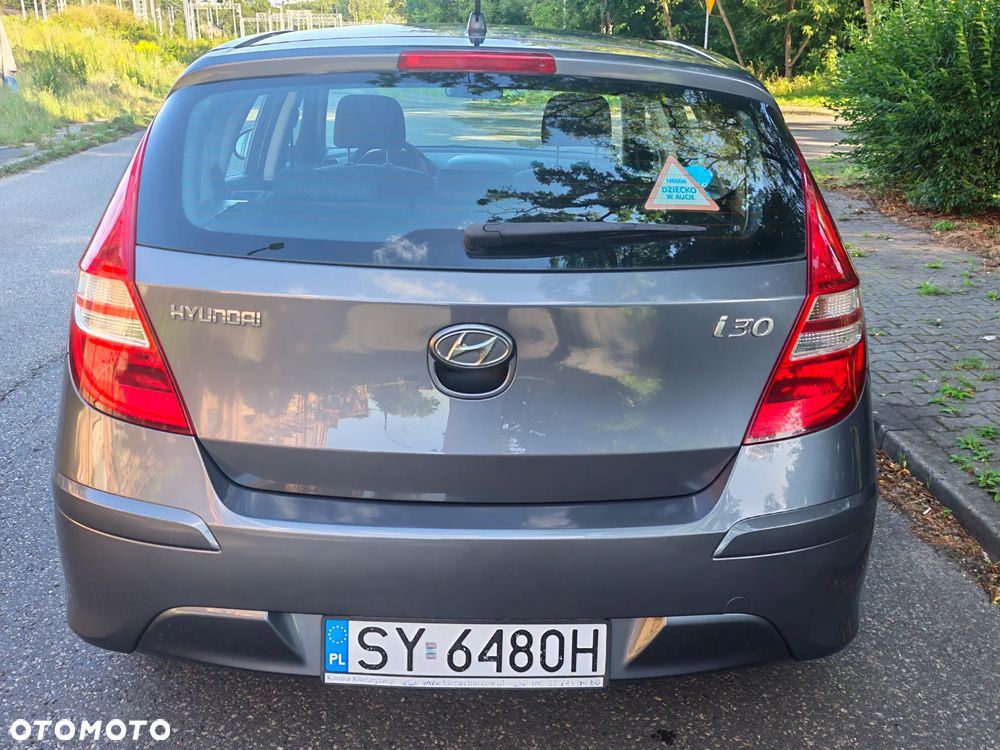 Hyundai i30 1.4 Classic + EU5 - 21