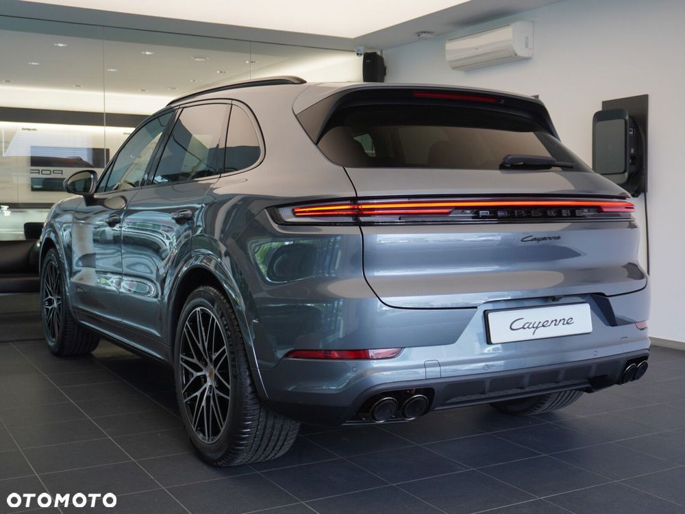 Porsche Cayenne Black Edition - 17