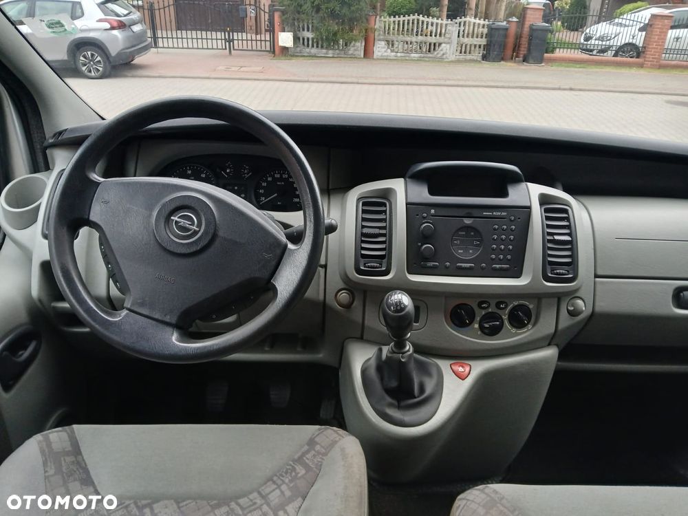 Opel Vivaro - 6
