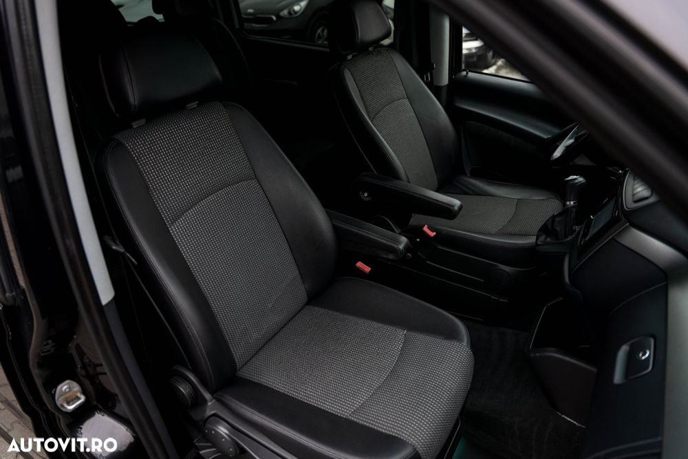 Mercedes-Benz Viano 2.2 CDI DPF lang Automatik Avantgarde - 17