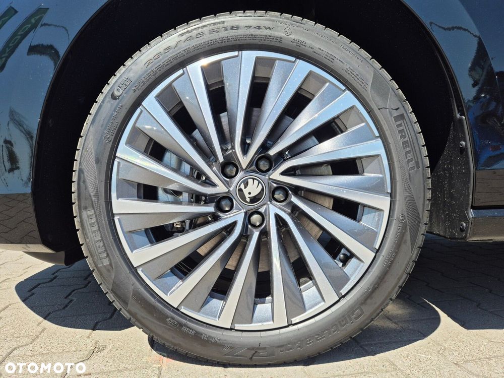 Skoda Superb 2.0 TDI SCR 4x4 L&K DSG - 12