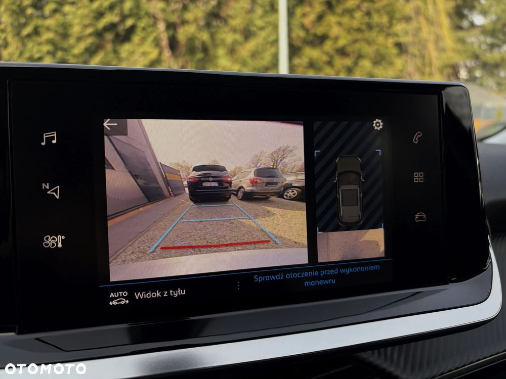 Peugeot 2008 1.2 PureTech Allure Pack S&S - 28