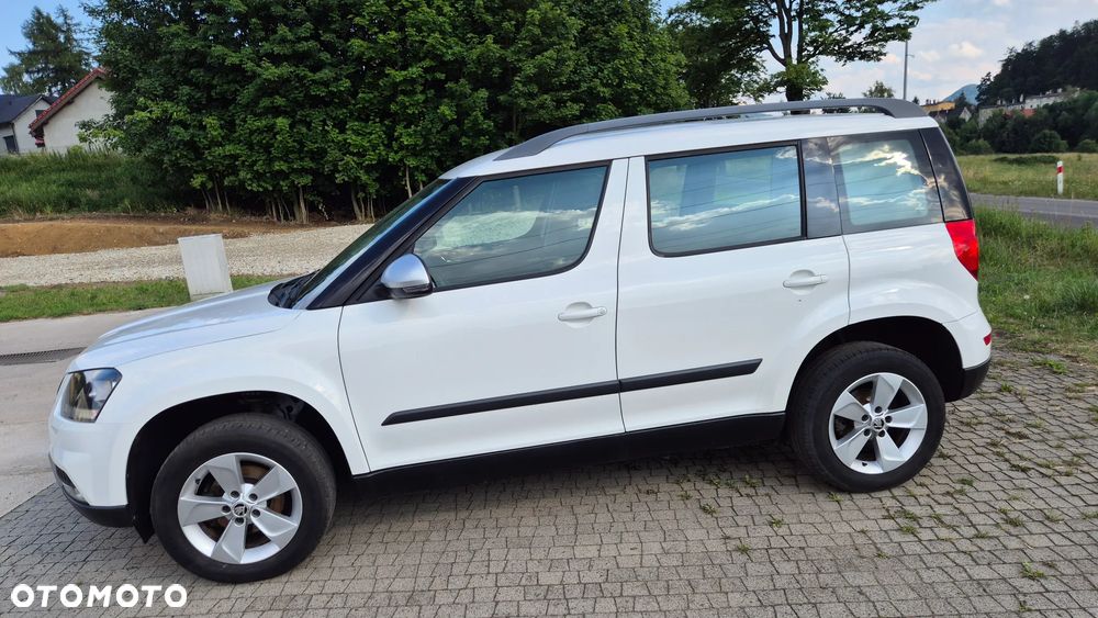 Skoda Yeti 1.2 TSI Elegance PLUS EDITION - 25