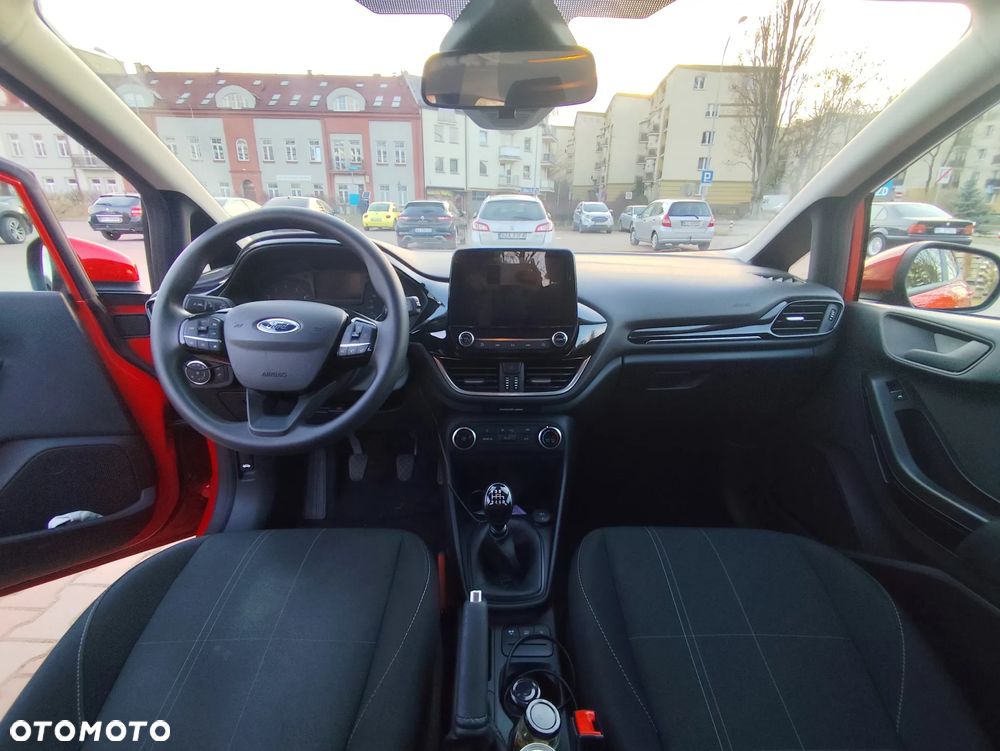 Ford Fiesta 1.0 EcoBoost S&S COOL&CONNECT - 12