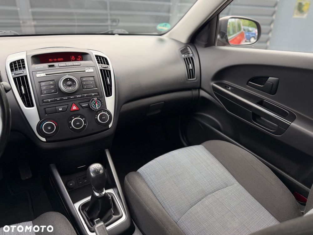 Kia Ceed Cee'd 1.4 Comfort - 14