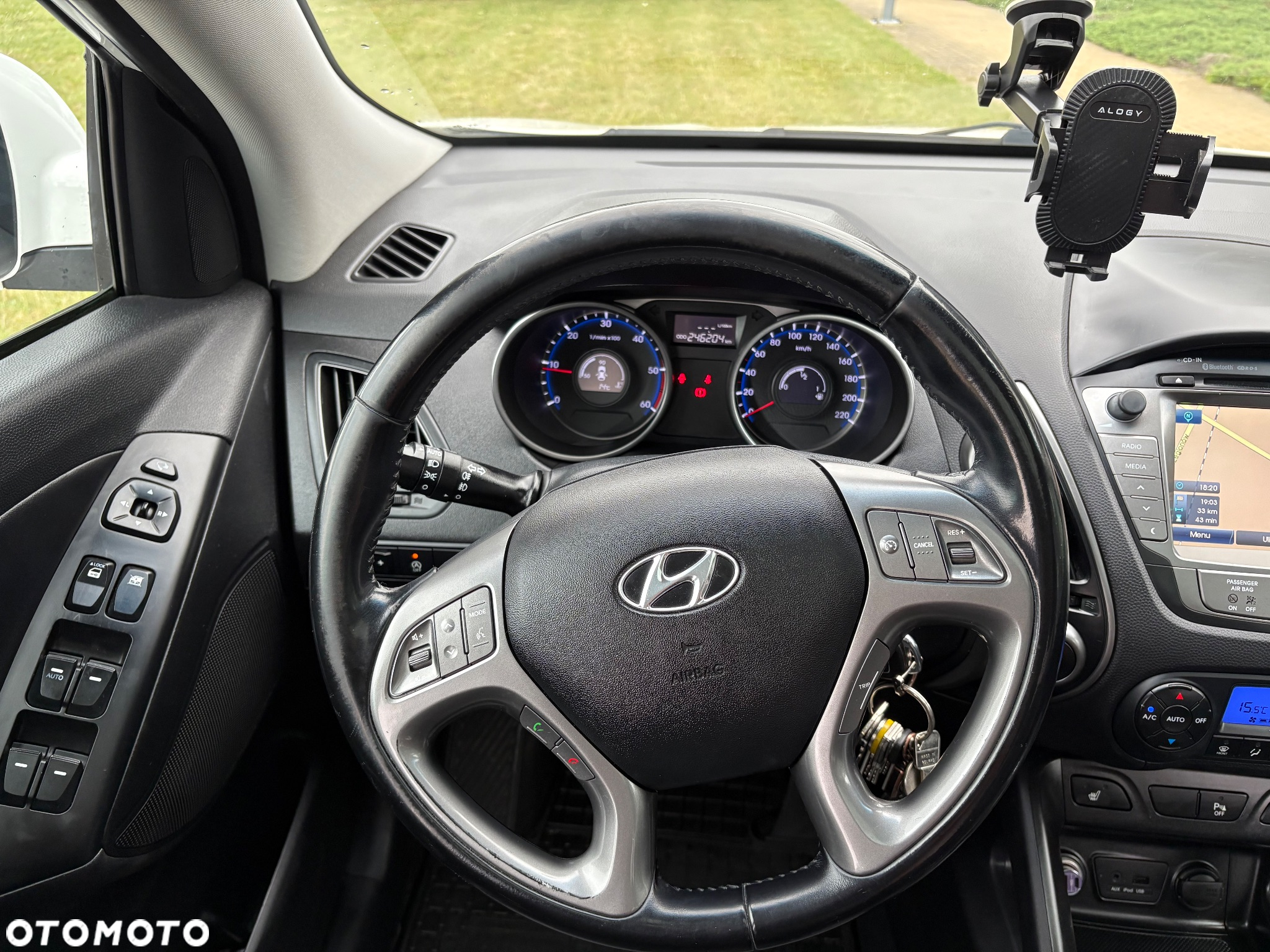 Hyundai ix35 1.7 CRDi 2WD blue Style - 31
