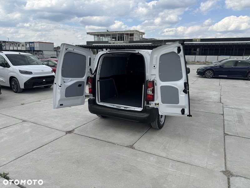 Toyota Proace City Long Furgon - 6