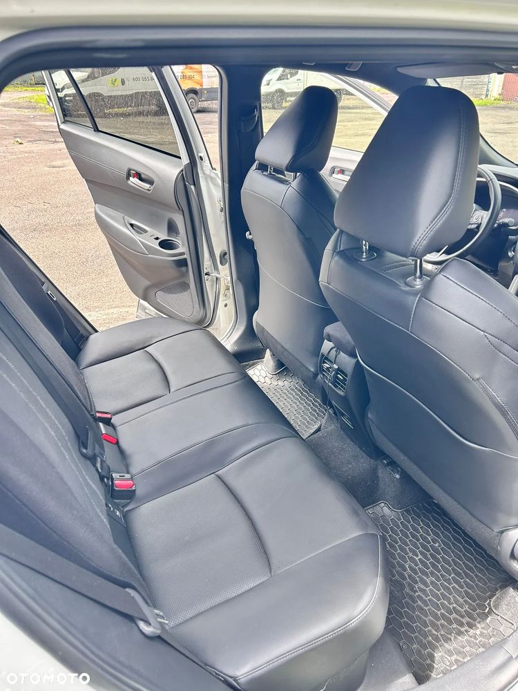 Toyota Corolla Cross 2.0 Hybrid Executive - 17