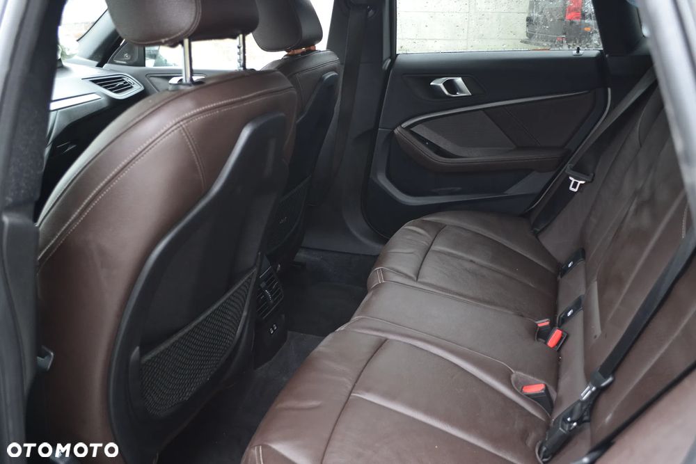 BMW Seria 2 218i GT Luxury Line - 9