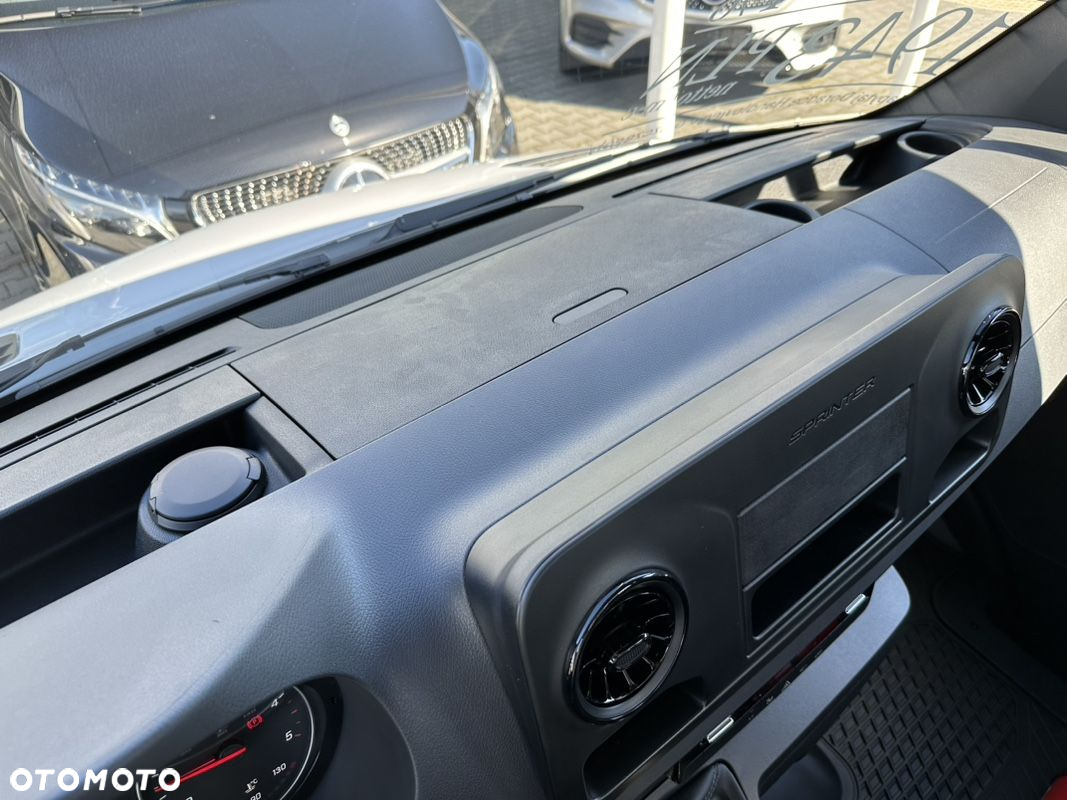 Mercedes-Benz Sprinter 317 CDI - 26
