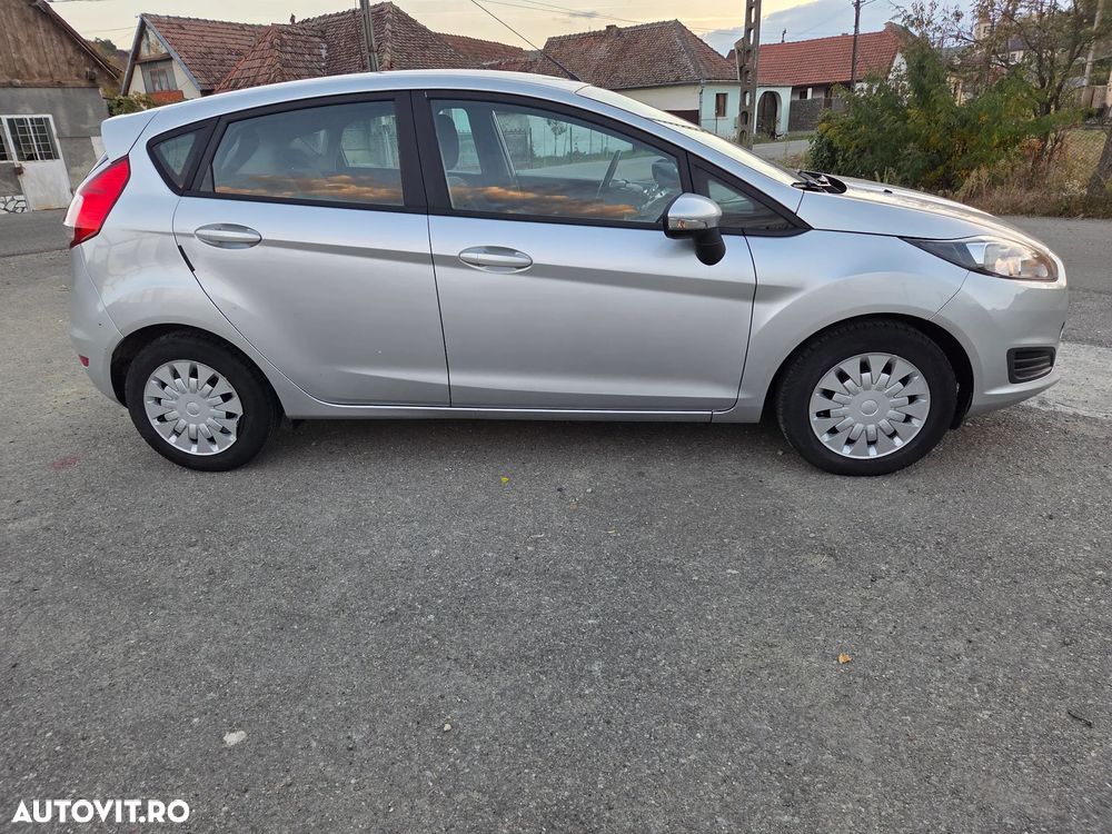 Ford Fiesta 1.6 TDCI Champions Edition - 2