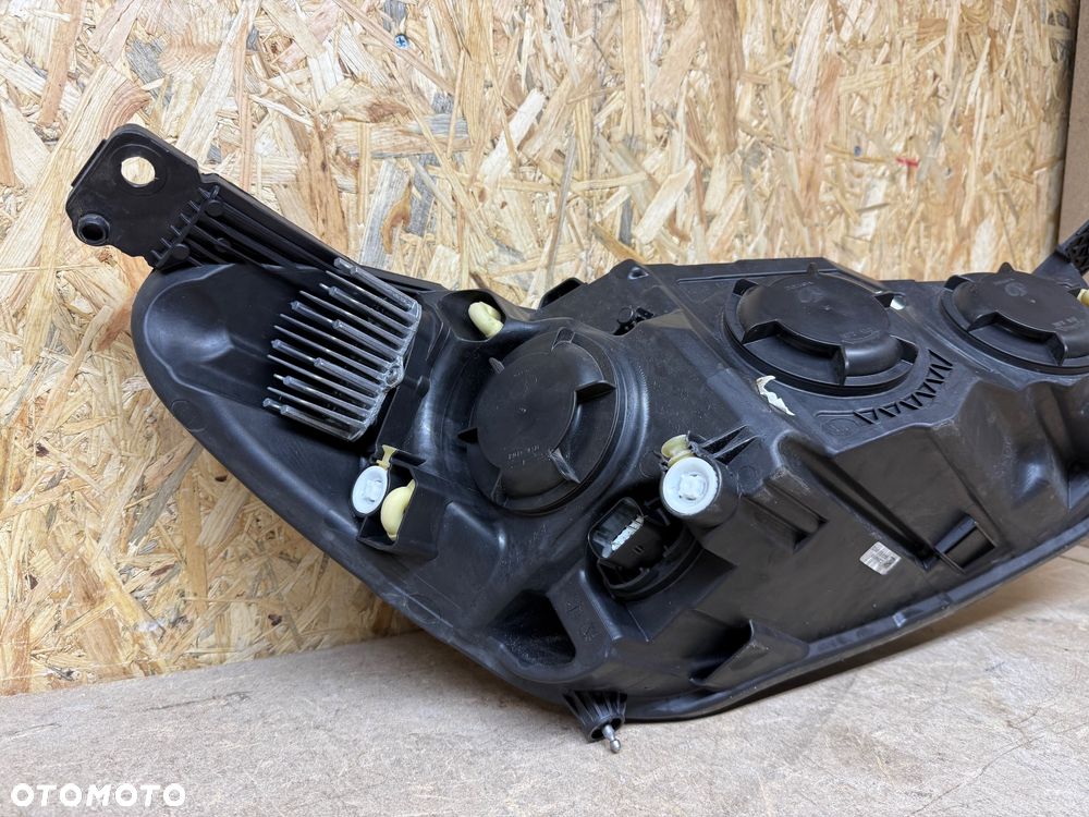 LAMPA LEWA PRZÓD FORD FOCUS MK4 H7 LED JX7B-13W030-CE - 3