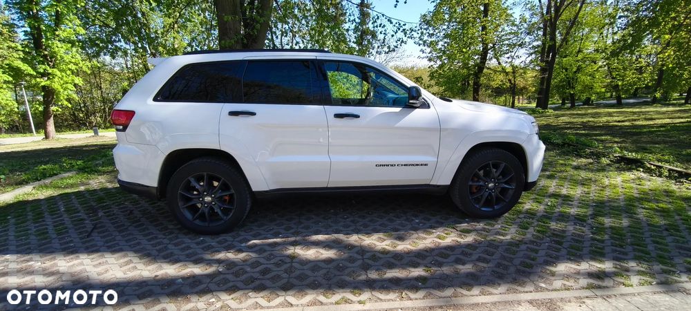 Jeep Grand Cherokee 3.0 CRD Overland Summit - 4