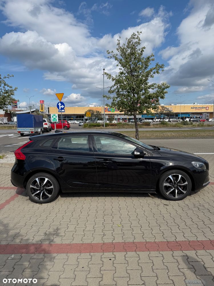 Volvo V40 T2 - 7