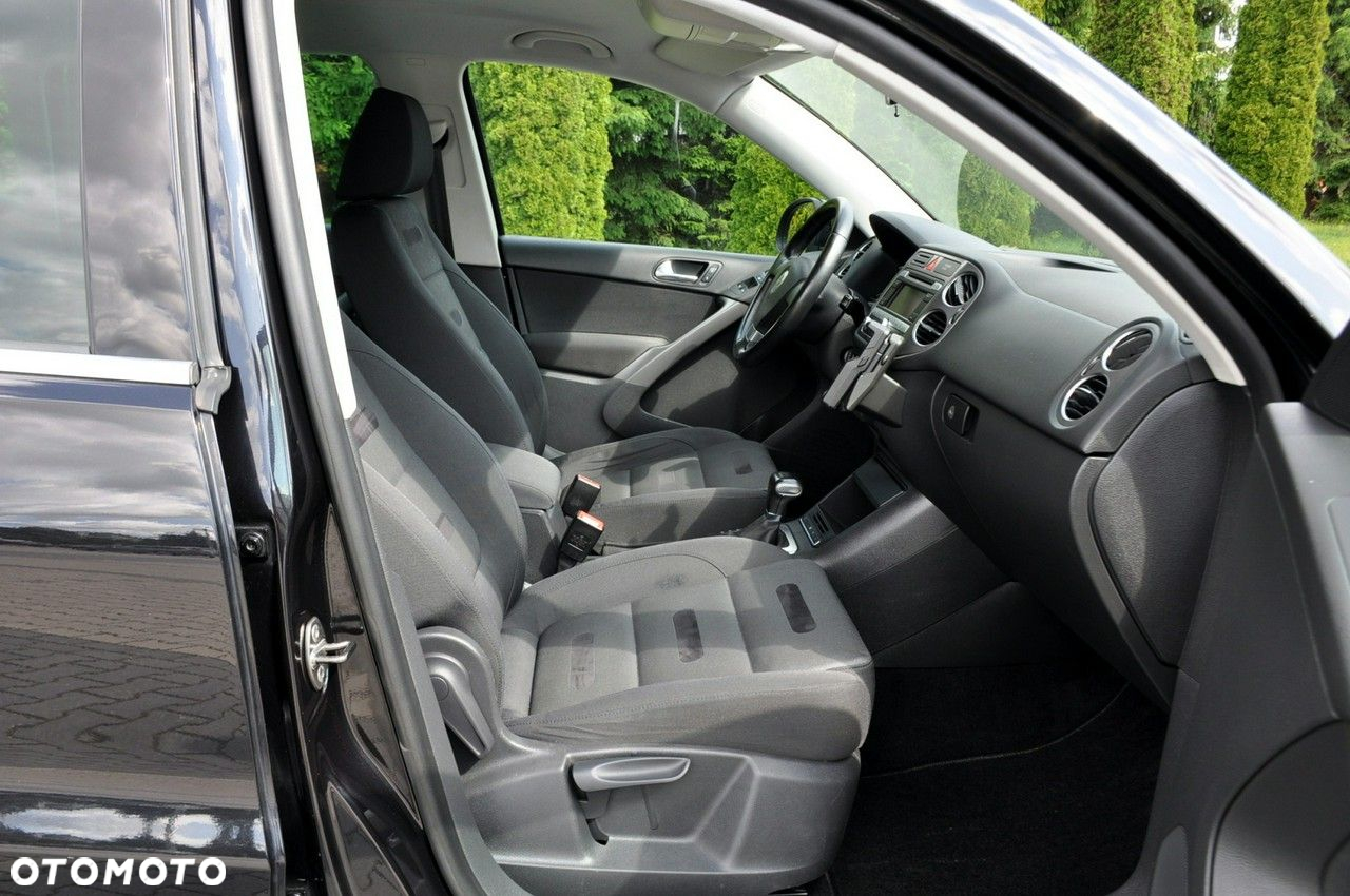 Volkswagen Tiguan - 17