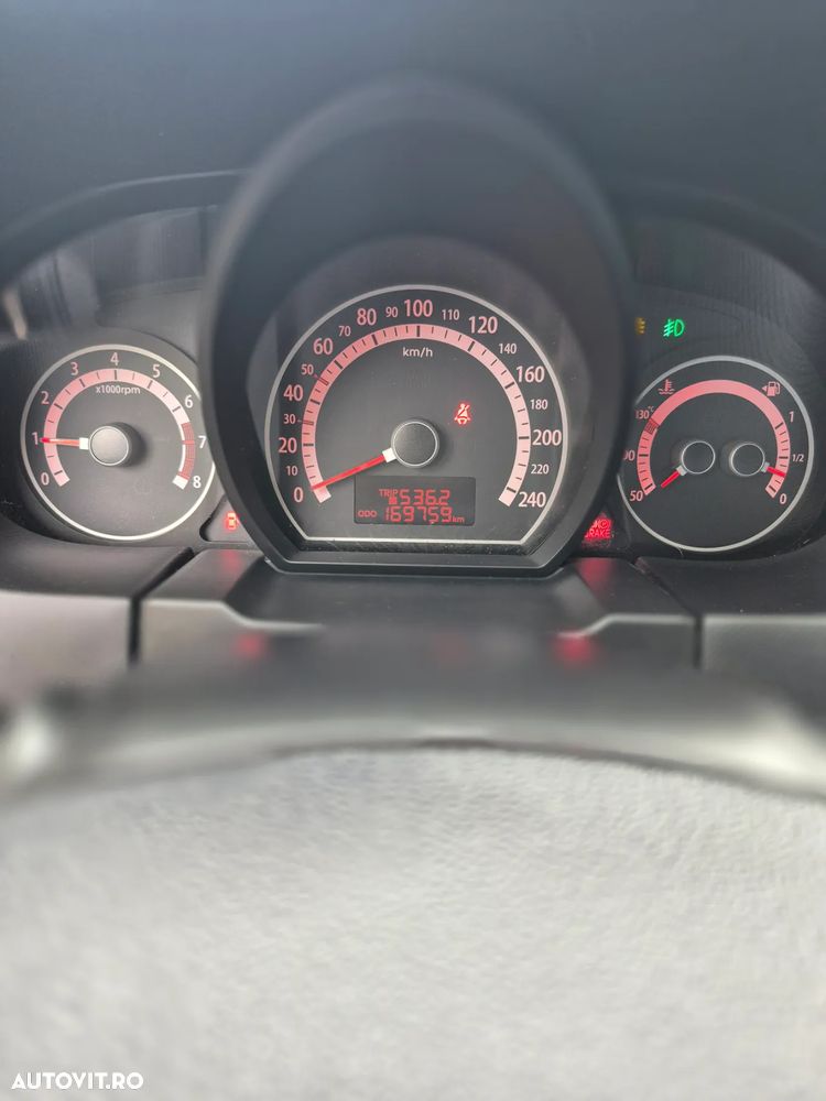 Kia Ceed 1.6 GDI Dream Team Edition - 14