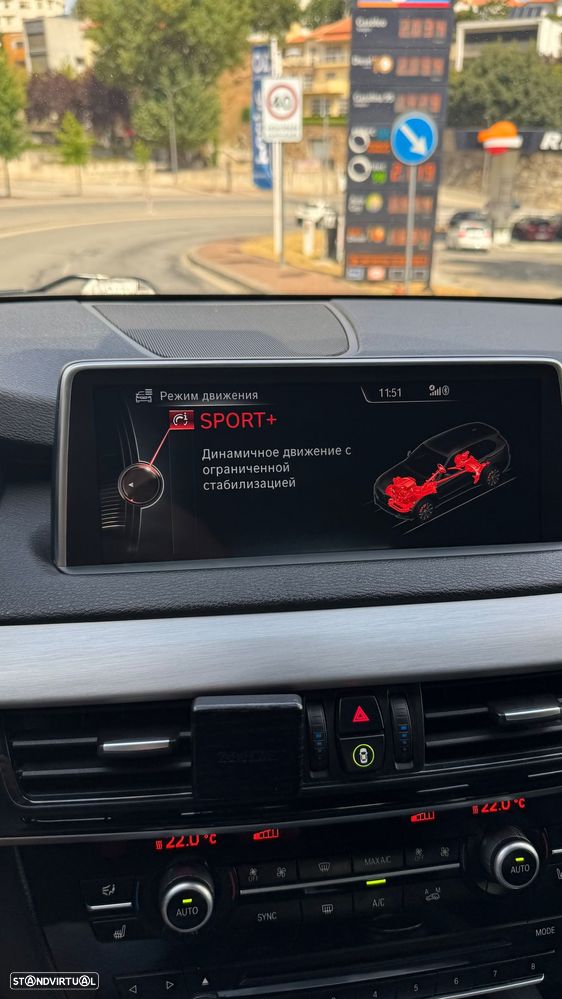 BMW X5 M50d Sport-Aut. - 24
