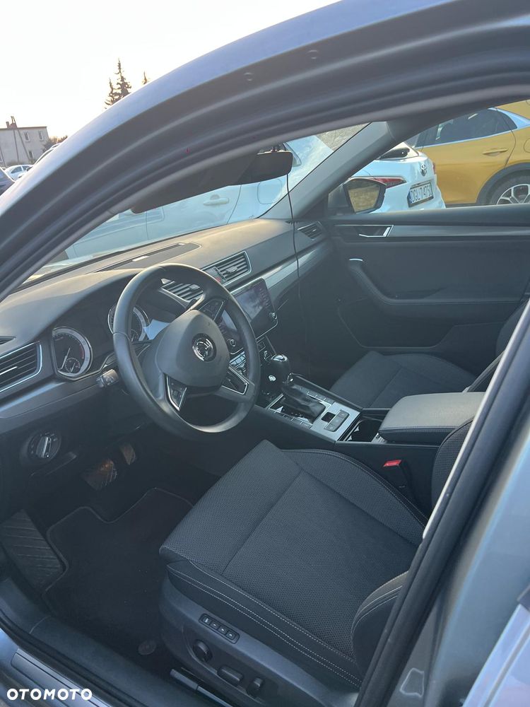 Skoda Superb 2.0 TDI 4x4 Style DSG - 21