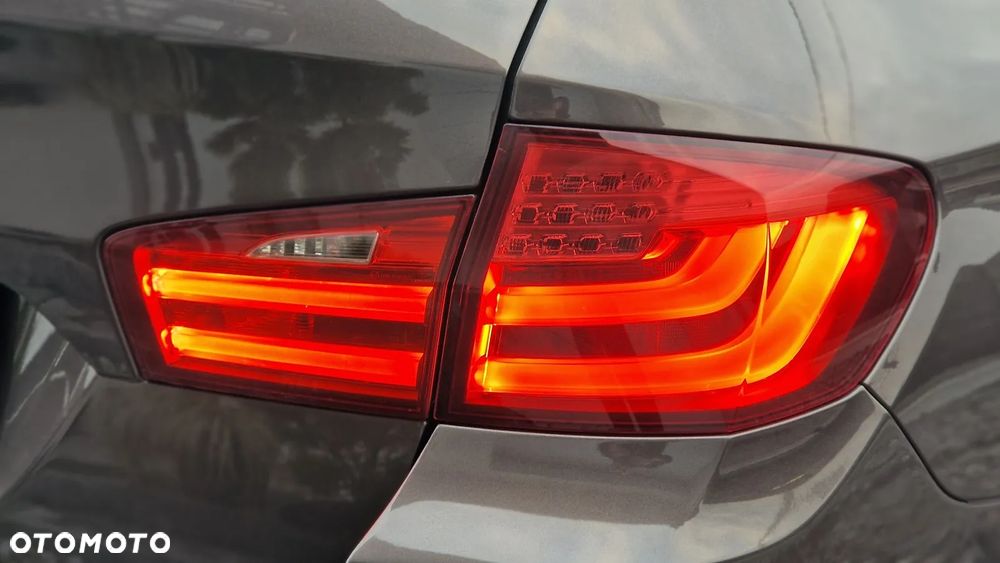 BMW Seria 5 520d Sport-Aut - 26