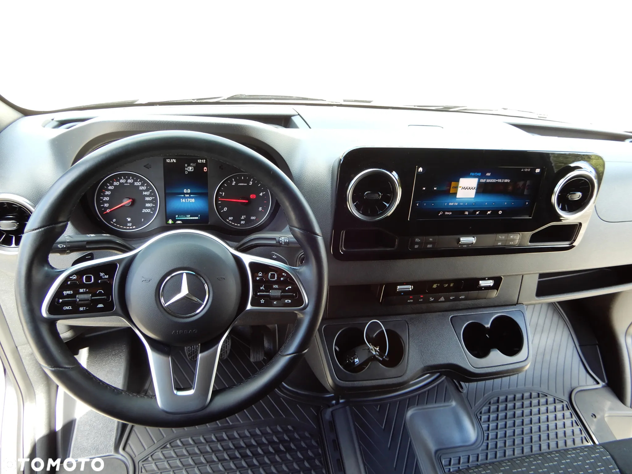 Mercedes-Benz Sprinter 319 CDI V6 3.0 CDI 190 KM 7G-Tronic Plus Ekstra Długi LONG Maxi+ 907 Furgon Blaszak Rozstaw Osi 4325 mm Full Opcja Stan Jak Nowy - 31