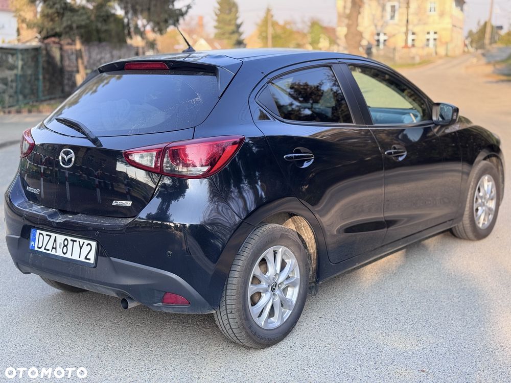 Mazda 2 - 4