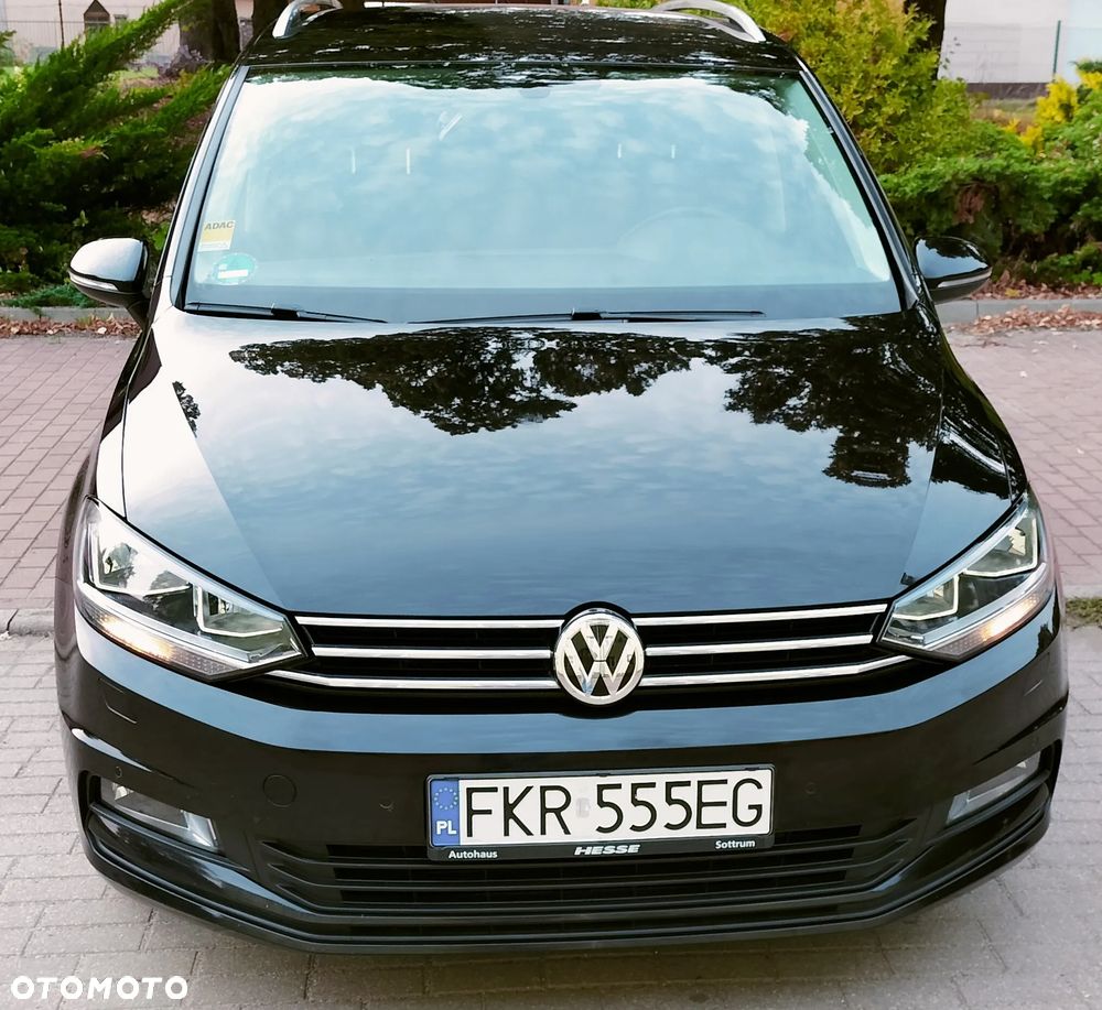 Volkswagen Touran - 2