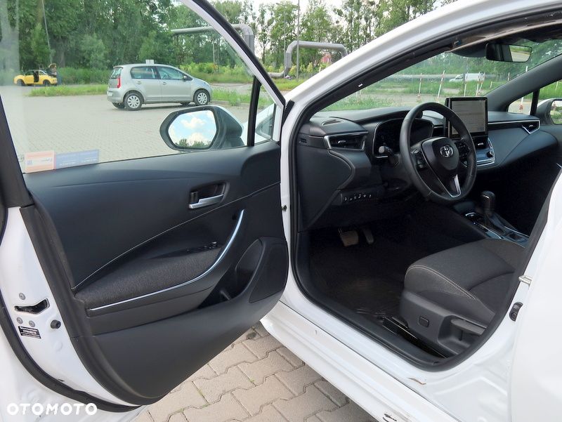 Toyota Corolla 1.8 Hybrid Comfort - 10