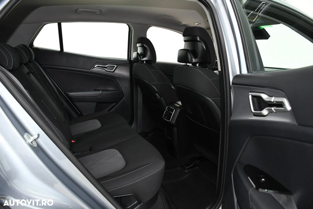 Kia Sportage 1.6 T-GDI PHEV 6AT 4x4 Style - 9