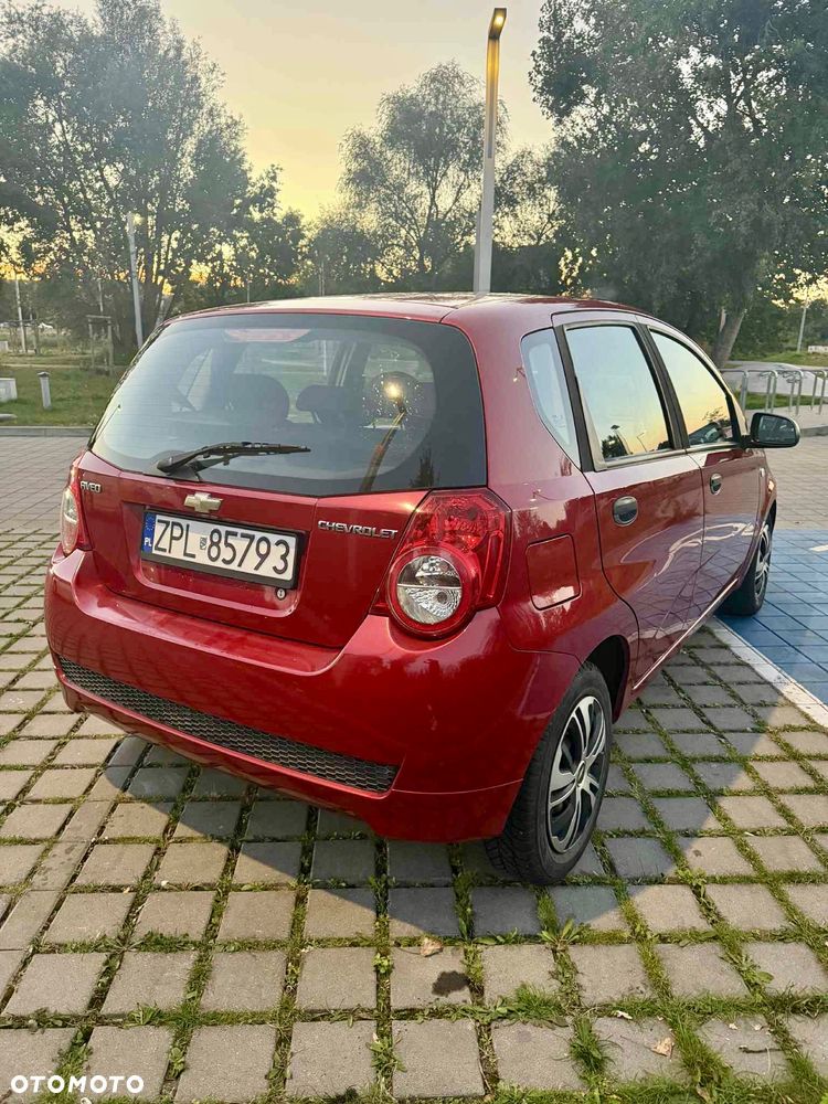 Chevrolet Aveo - 2