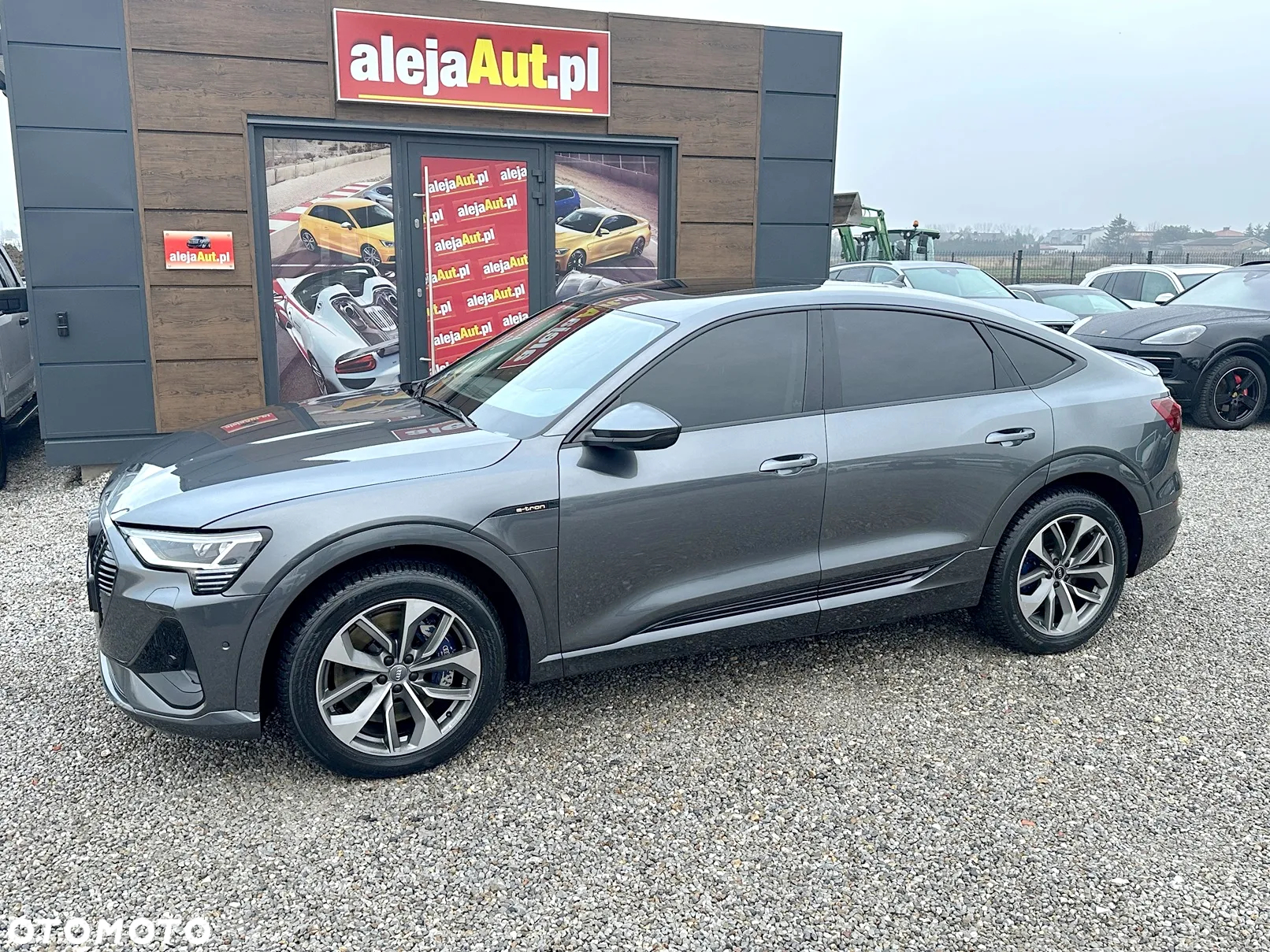 Audi e-tron 55 Quattro S Line - 12