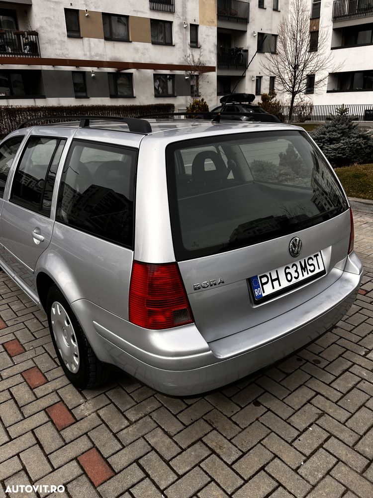 Volkswagen Bora 1.6 Basis - 3