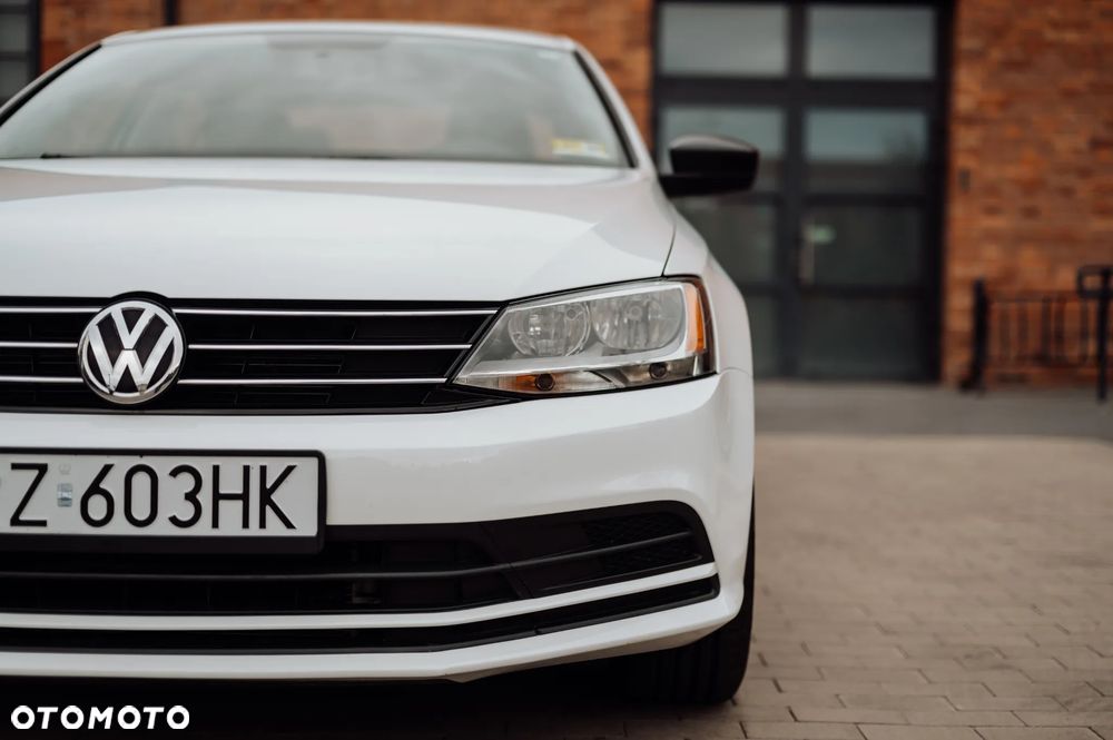Volkswagen Jetta - 10