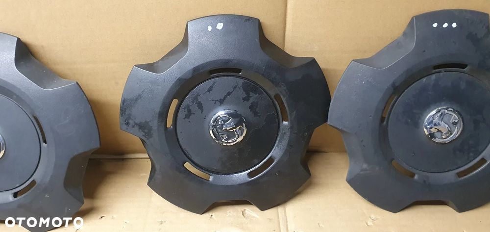 Dekielek kołpak kapsel Opel Vivaro 93866156 - 3
