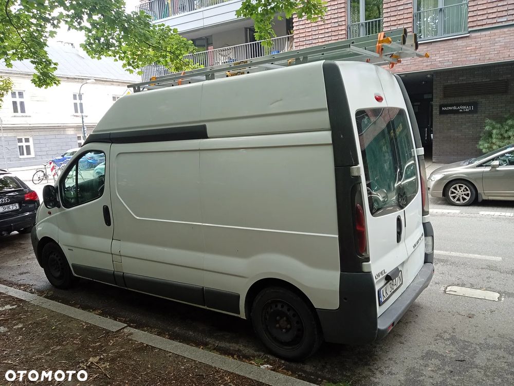 Opel vivaro - 1