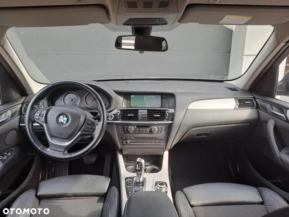 BMW X3 xDrive28i - 9