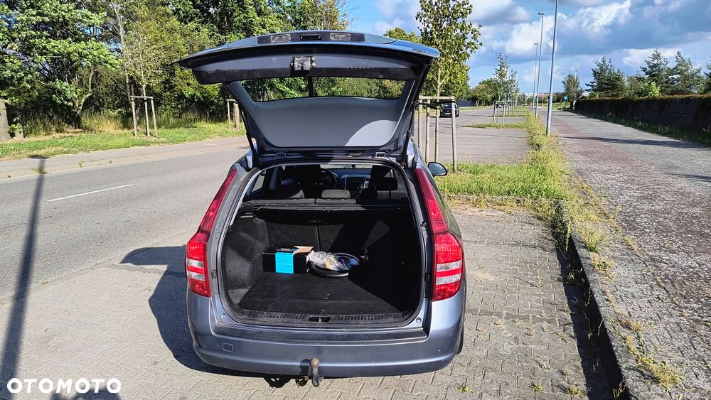 Kia Ceed - 7