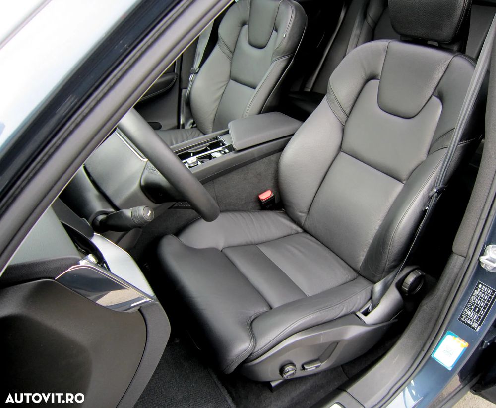 Volvo XC 60 B5 B Geartronic Momentum Pro - 22