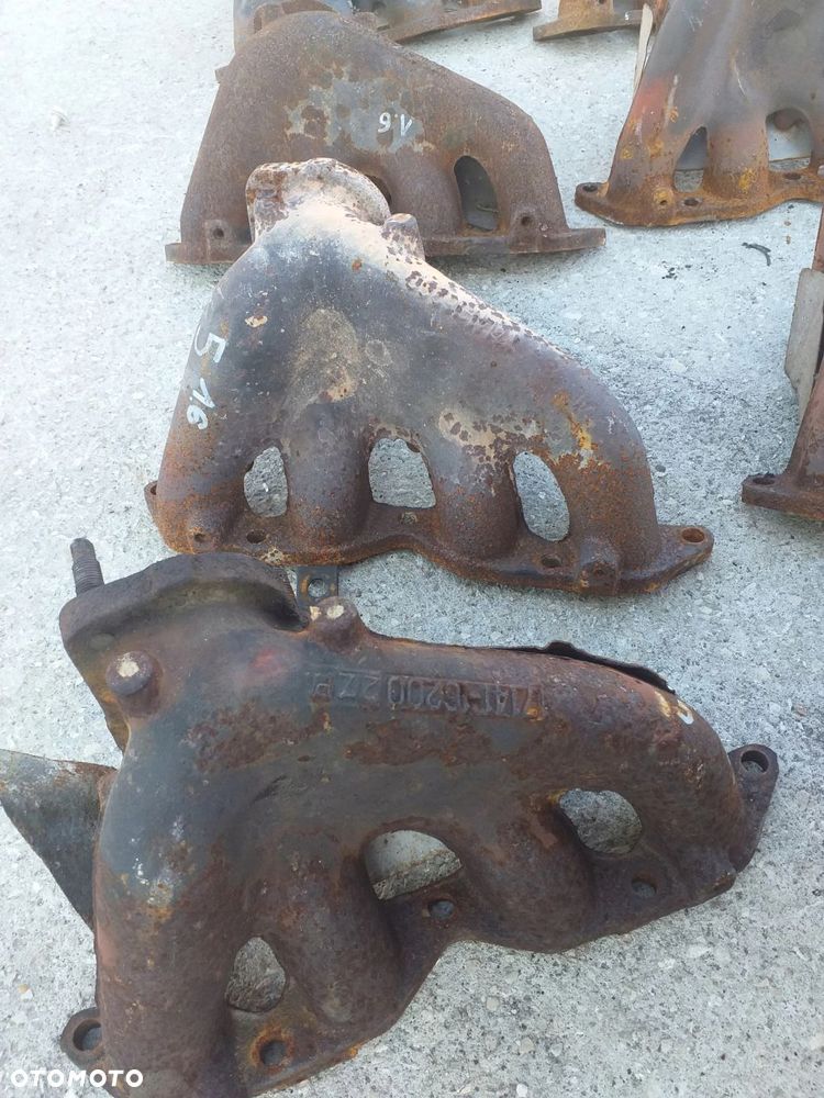 TOYOTA CELICA V 5 1,6 kolektor wydechowy 4a - fe - 3