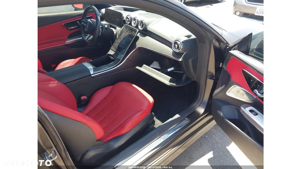 Mercedes-Benz CLE 300 4Matic 9G-TRONIC Edition AMG Line - 9