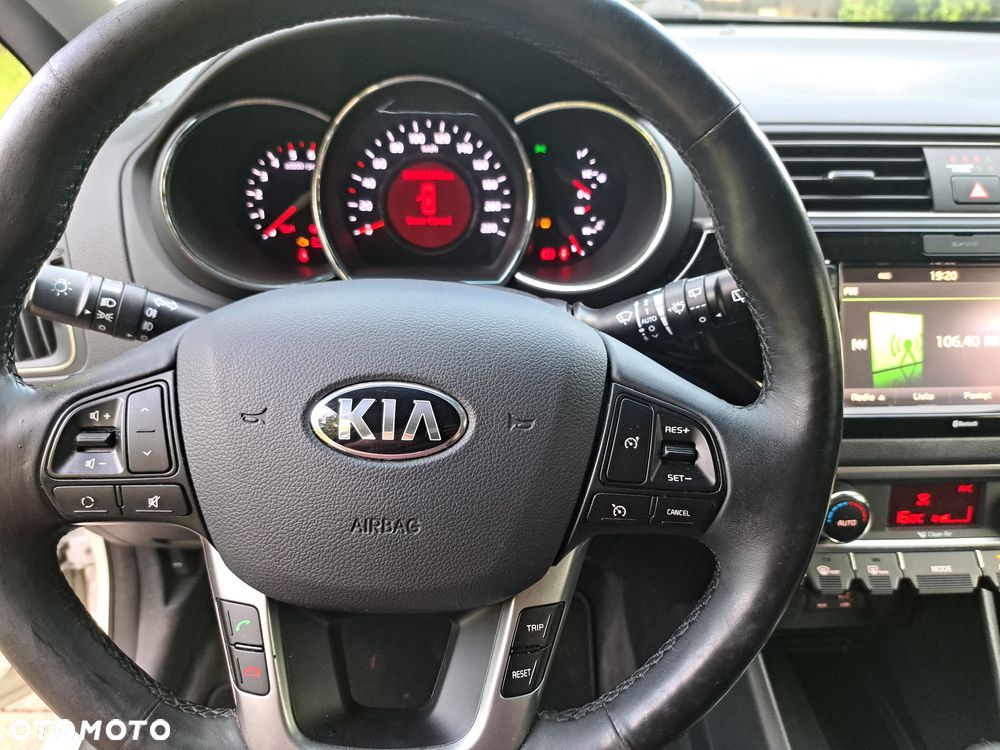 Kia Rio 1.1 crdi XL - 15