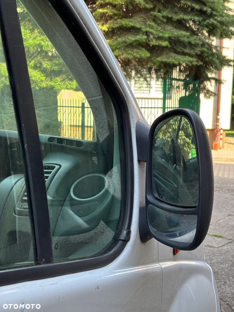 Opel Vivaro - 9
