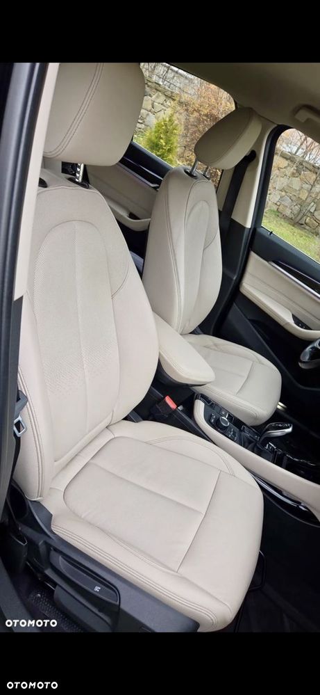 BMW X1 sDrive18i - 13