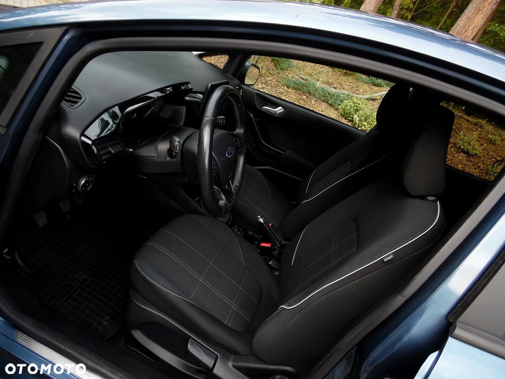 Ford Fiesta - 18