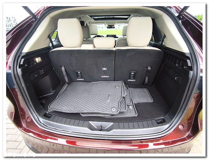 Mazda CX-90 - 30