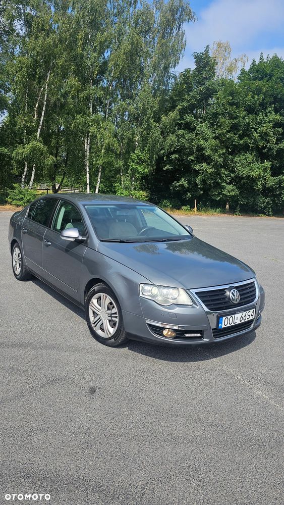 Volkswagen Passat 2.0 TDI Comfortline - 1