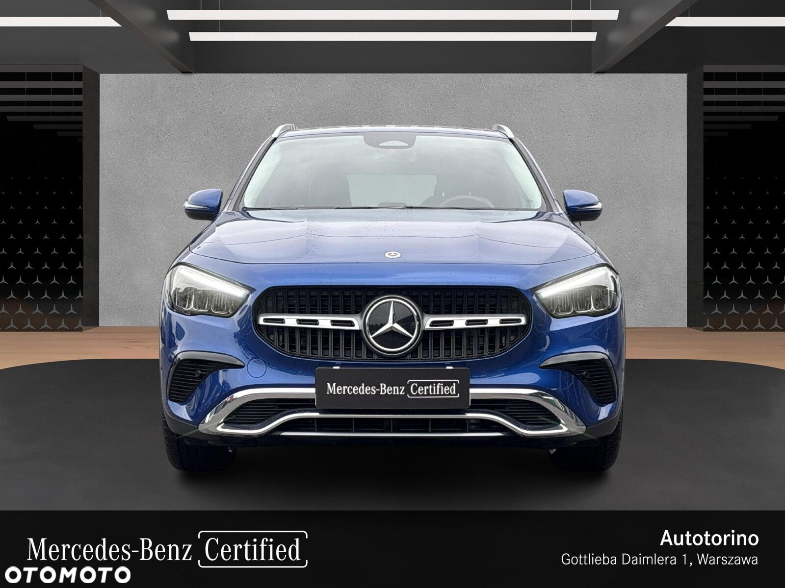 Mercedes-Benz GLA - 8
