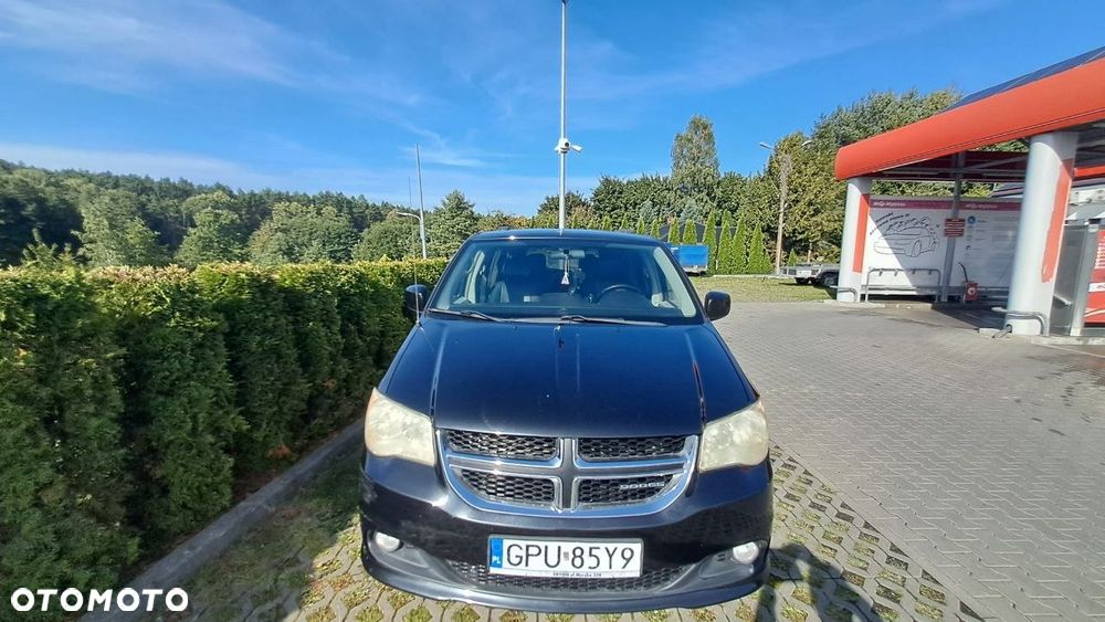 Dodge Grand Caravan - 9