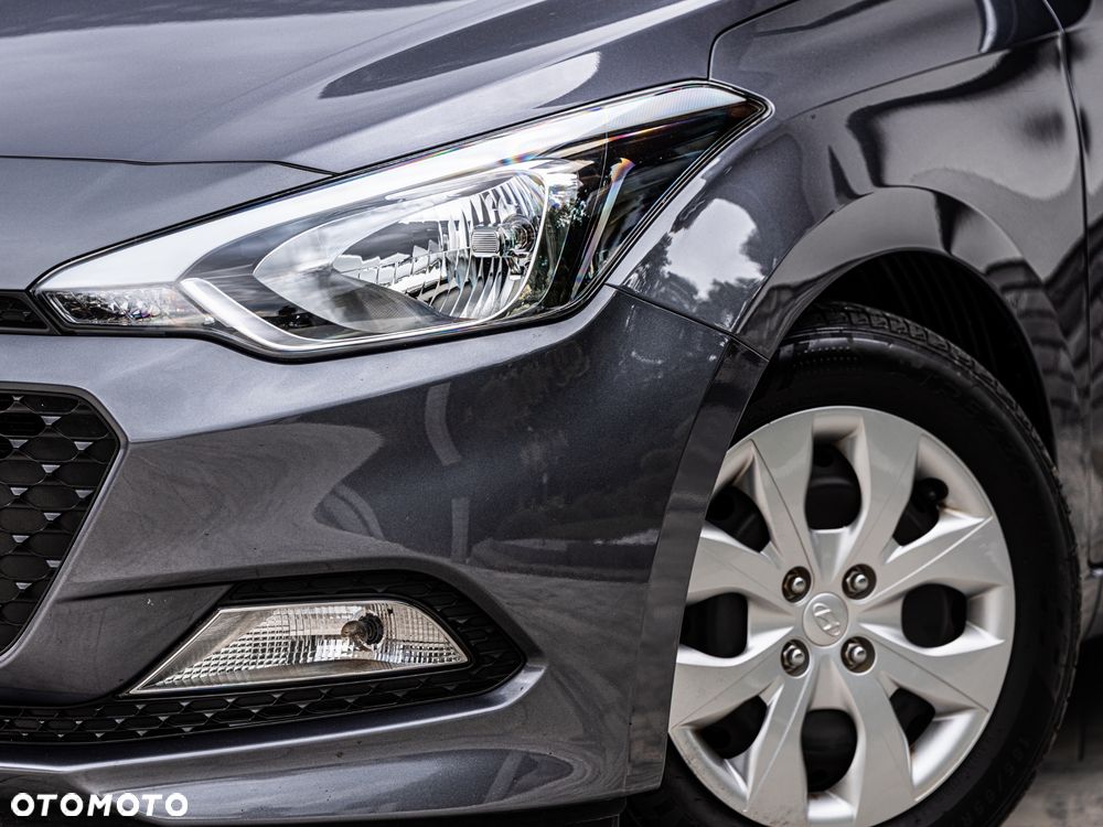 Hyundai i20 - 8